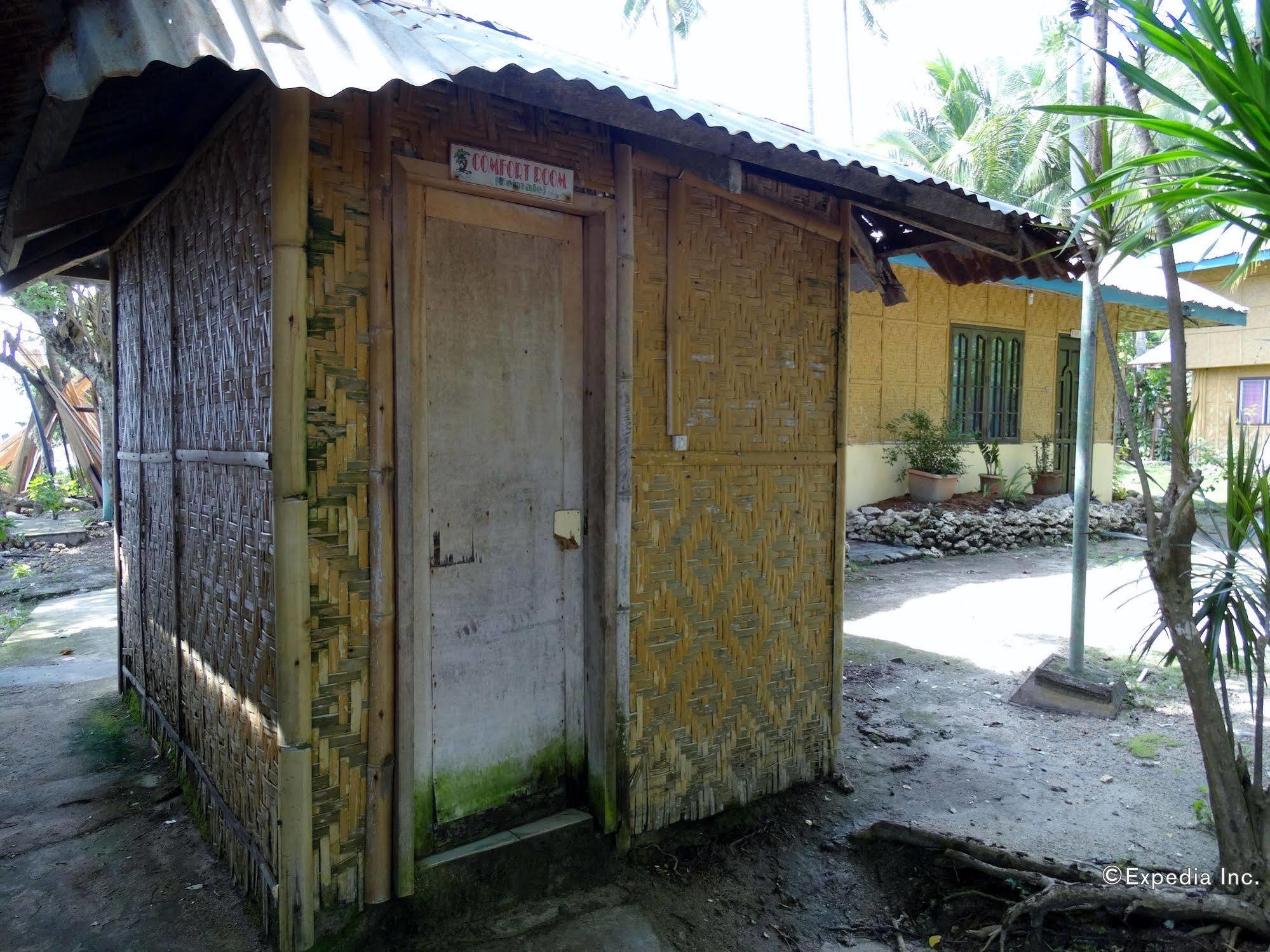 Punta Del Sol Araceli Beach Resort Samal Exterior photo